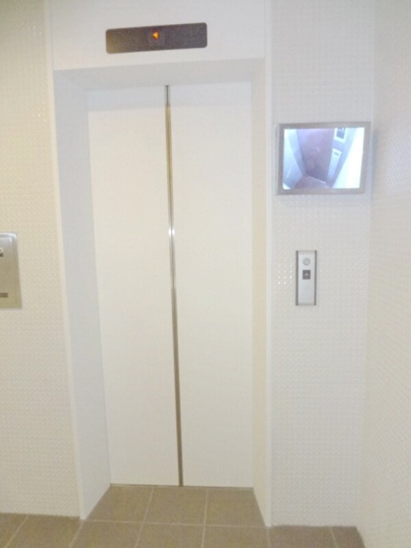 エントランス(★お部屋探しは株式会社タウンハウジング東京まで★)