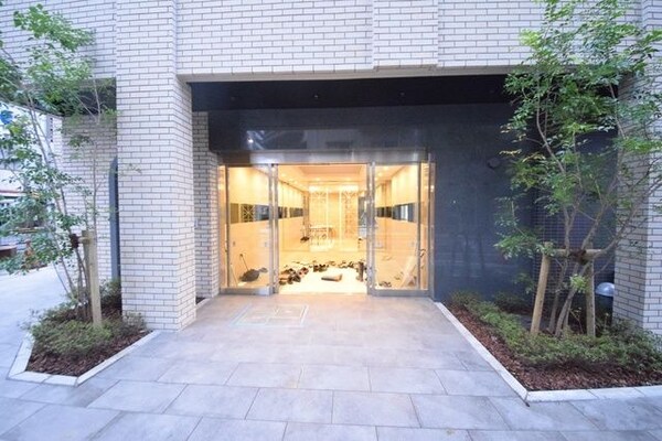 エントランス(★お部屋探しは株式会社タウンハウジング東京まで★)