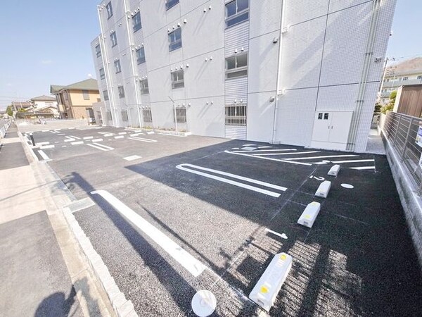 駐車場(★お問い合わせはタウンハウジング多摩センター店までご連絡く…)