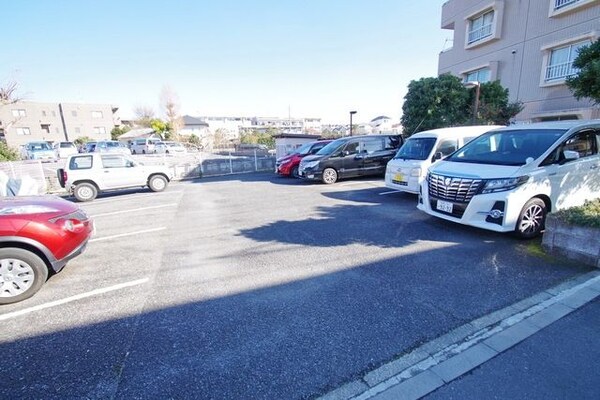 駐車場(★お問い合わせはタウンハウジング聖蹟桜ヶ丘店まで★)