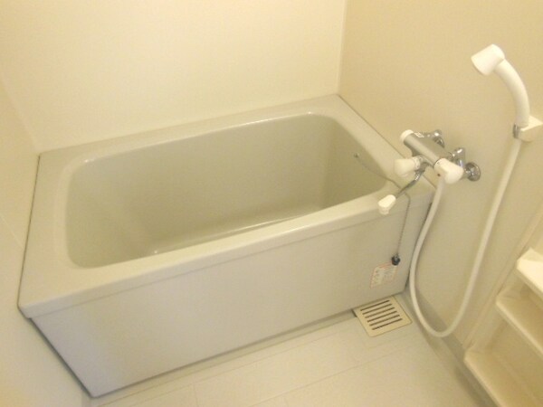 バス／シャワールーム等(★お部屋探しは株式会社タウンハウジング東京まで★)