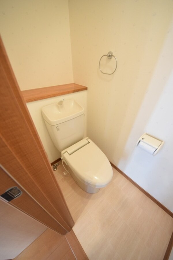 トイレ(★お部屋探しは株式会社タウンハウジング東京まで★)