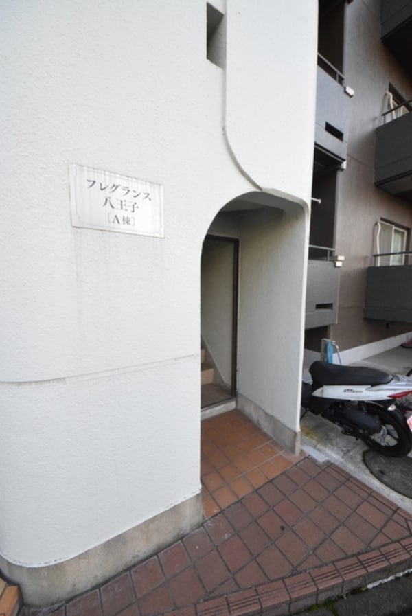 エントランス(★お部屋探しは株式会社タウンハウジング東京まで★)