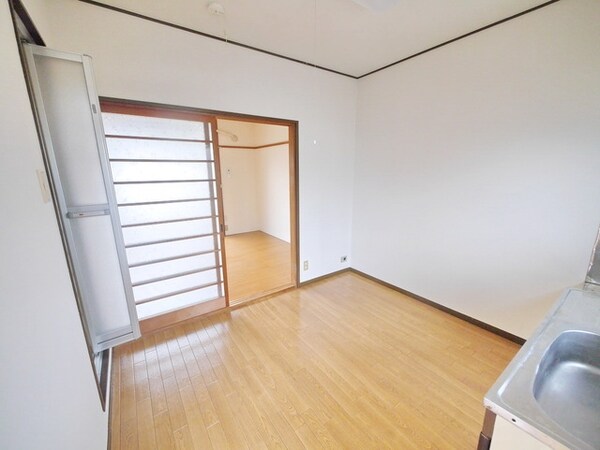 リビング・居室(★お問い合わせはタウンハウジング聖蹟桜ヶ丘店まで★)