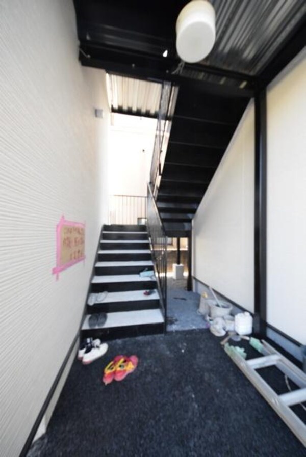 エントランス(★お部屋探しは株式会社タウンハウジング東京まで★)