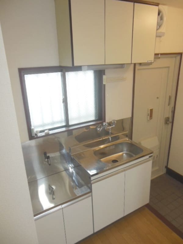 キッチン(★お部屋探しは株式会社タウンハウジング東京まで★)