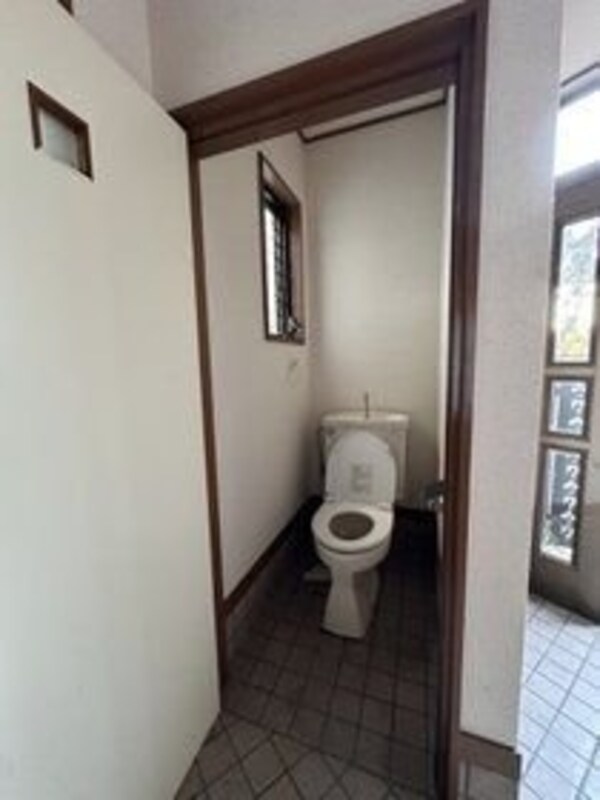 トイレ(★お部屋探しは株式会社タウンハウジング東京まで★)