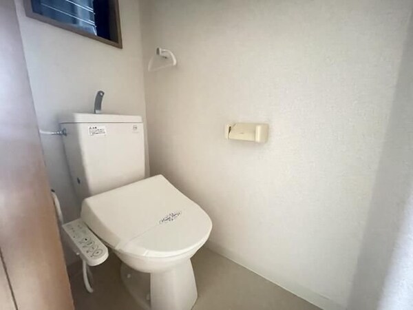 トイレ(★お部屋探しは株式会社タウンハウジング東京まで★)