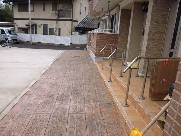 エントランス(★お部屋探しは株式会社タウンハウジング東京まで★)