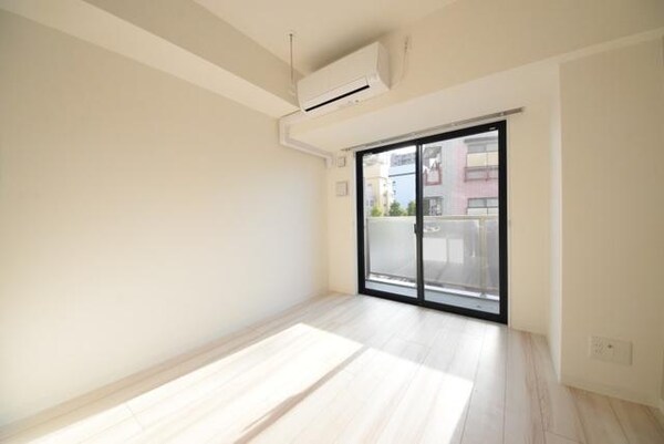 リビング・居室(★お部屋探しは株式会社タウンハウジング東京まで★)