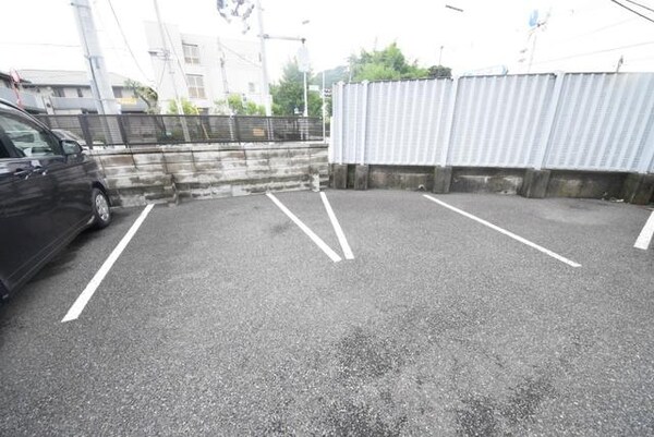 駐車場(☆駐車場☆)