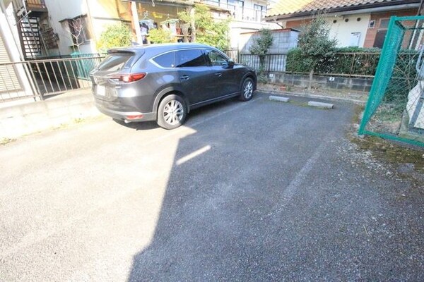 駐車場(★お部屋探しは株式会社タウンハウジング東京まで★)