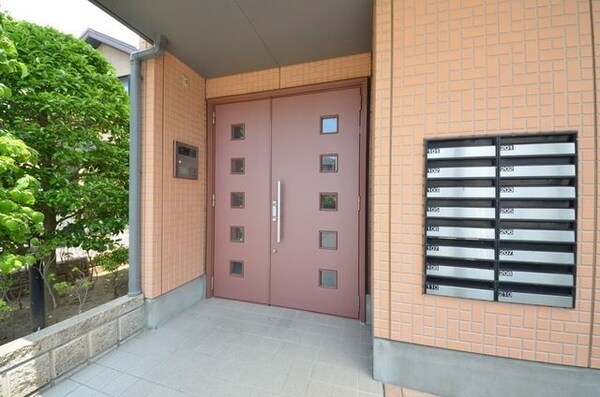 エントランス(♪オートロックで安心を掛ける！♪)