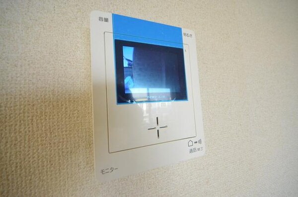 セキュリティ(モニターホンでしっかり防犯♪)