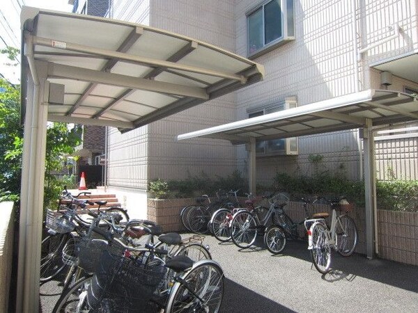 その他(★屋根付き駐輪場★)