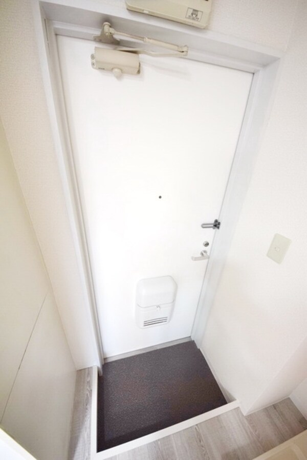 玄関(別号室参考写真)