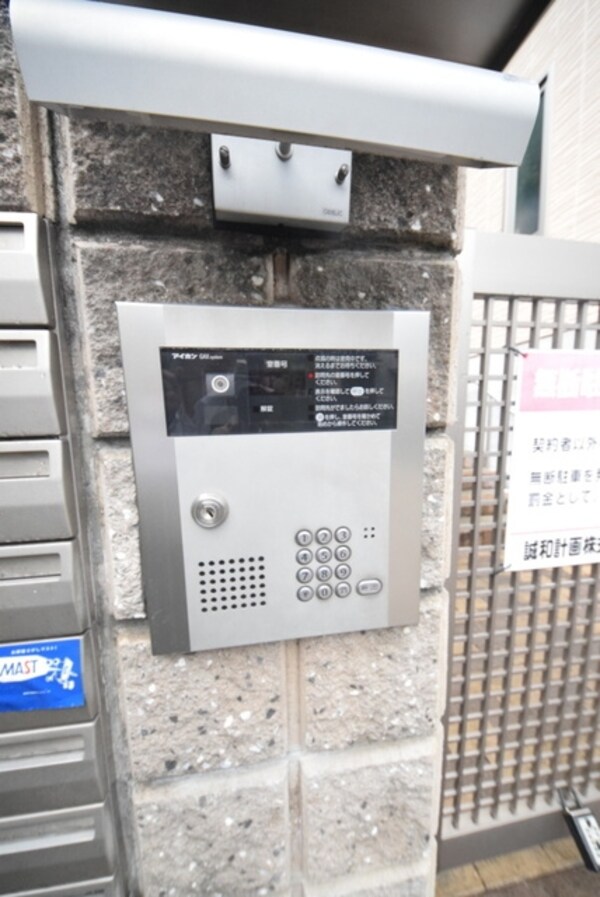エントランス(★お部屋探しは株式会社タウンハウジング東京まで★)