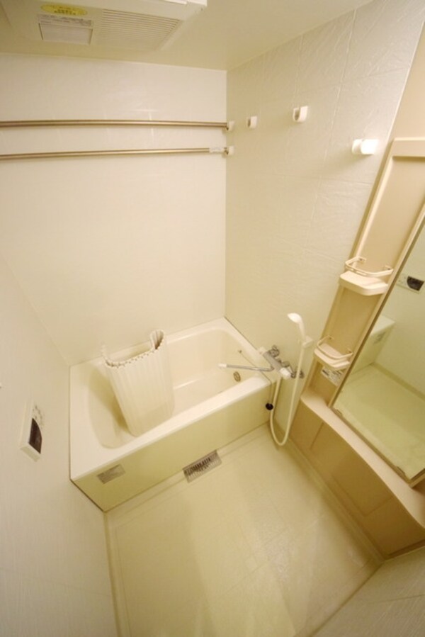 バス／シャワールーム等(★お部屋探しは株式会社タウンハウジング東京まで★)