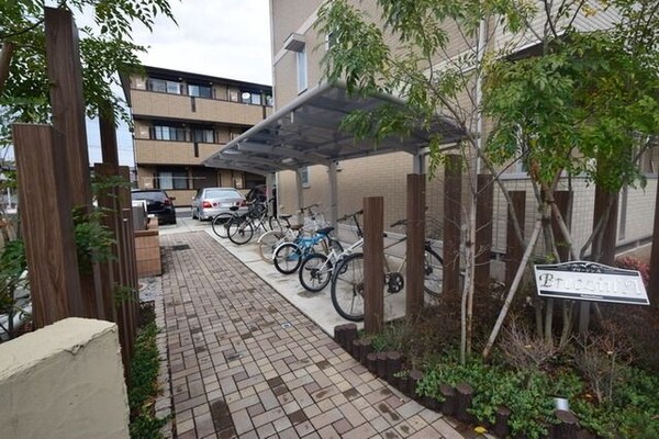 共有部分(★屋根付きの駐輪場はこちら★)