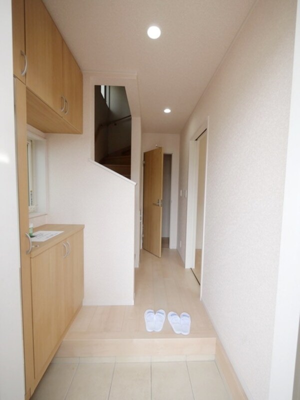 玄関(★お部屋探しは株式会社タウンハウジング東京まで★)