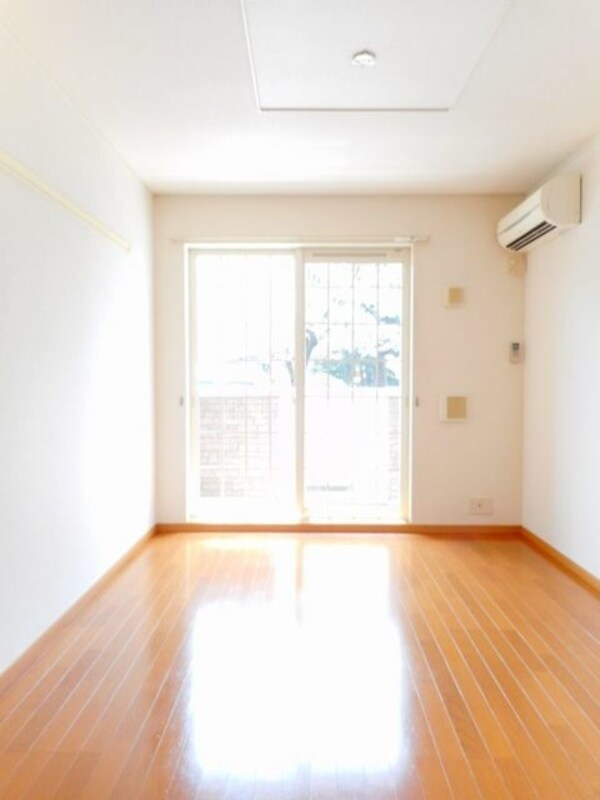 リビング・居室(★お部屋探しは株式会社タウンハウジング東京まで★)