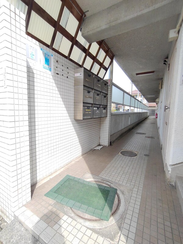 エントランス(★お部屋探しは株式会社タウンハウジング東京まで★)