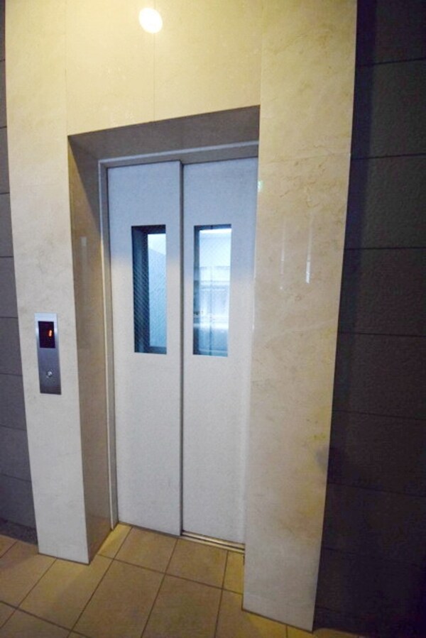 共有部分(★エレベーターで楽にお部屋まで行けますね★)