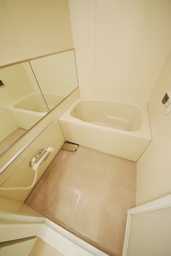 バス／シャワールーム等(★お部屋探しは株式会社タウンハウジング東京まで★)