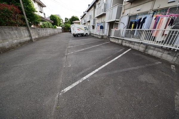 駐車場(★敷地内駐車場有★)