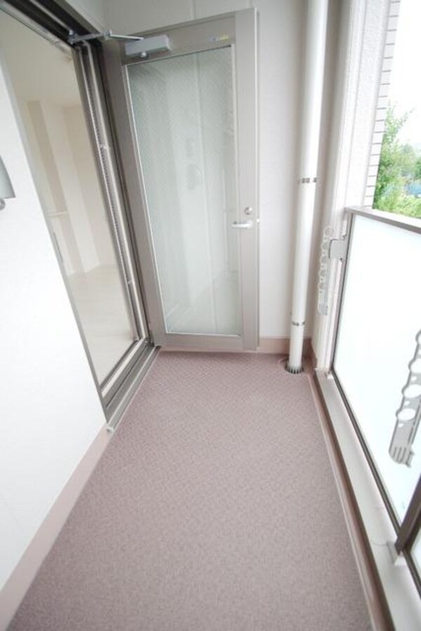 バルコニー(★お部屋探しはタウンハウジング稲田堤店まで★)