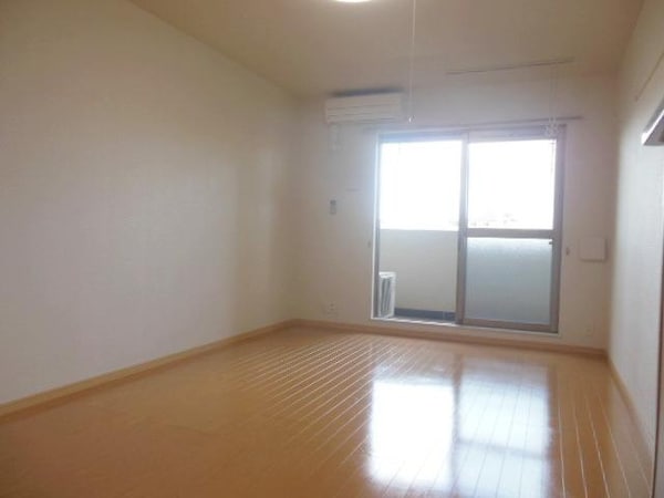 リビング・居室(★お部屋探しはタウンハウジング高幡不動店まで★)