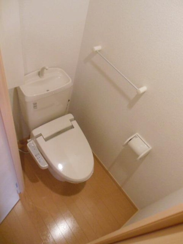 トイレ(★お部屋探しはタウンハウジング高幡不動店まで★)
