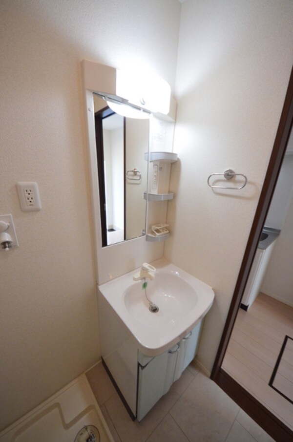 洗面(★お部屋探しは株式会社タウンハウジング東京まで★)