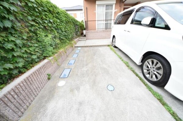 駐車場(★お部屋探しは株式会社タウンハウジング東京まで★)