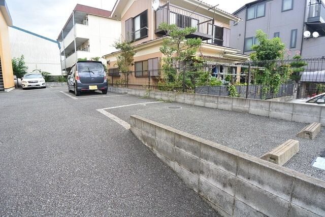 物件内観写真15　(★駐輪場です★)