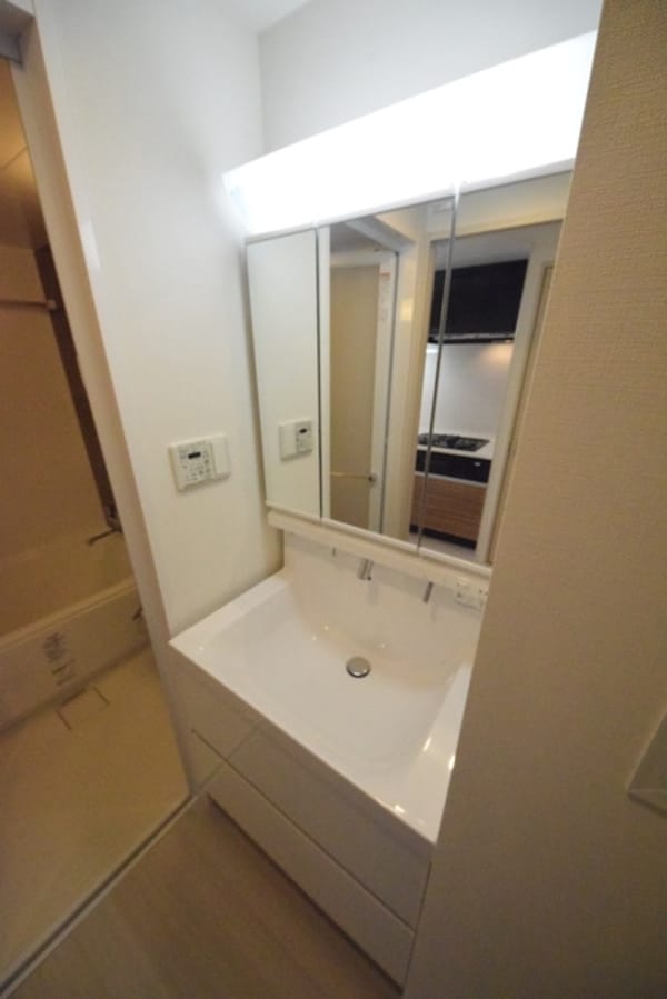 洗面(★お部屋探しは株式会社タウンハウジング東京まで★)