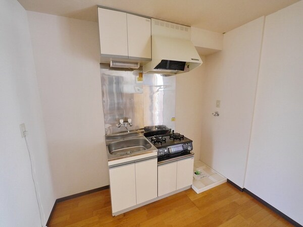 キッチン(★お部屋探しは株式会社タウンハウジング東京まで★)