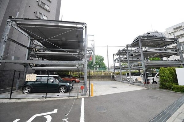 駐車場(駐車場)