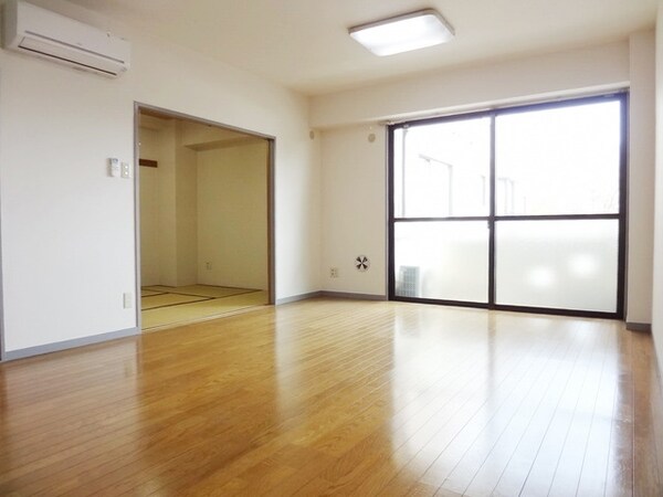 リビング・居室(★お部屋探しはタウンハウジング高幡不動店まで★)