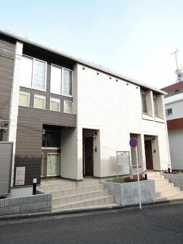 エントランス(★お部屋探しはタウンハウジング多摩センター店★)