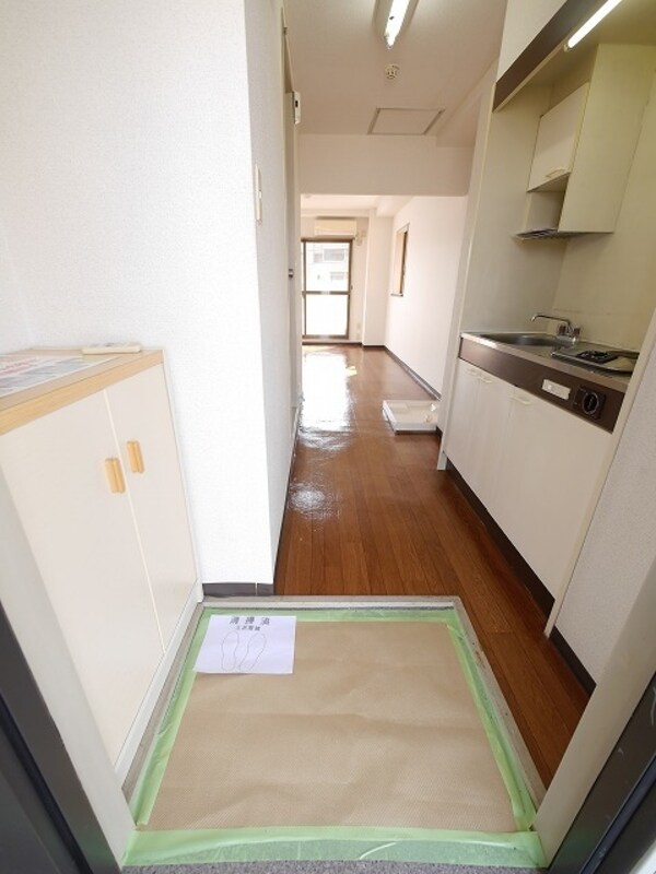 玄関(★お部屋探しは株式会社タウンハウジング東京まで★)