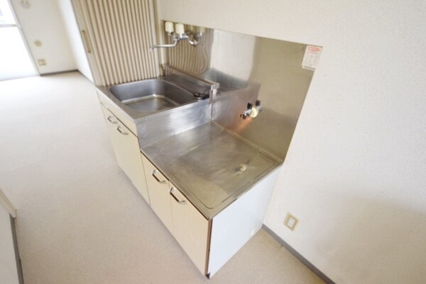 キッチン(★お部屋探しは株式会社タウンハウジング東京まで★)