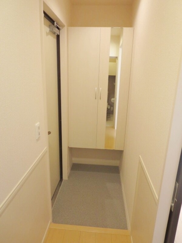 玄関(★お部屋探しは株式会社タウンハウジング東京まで★)