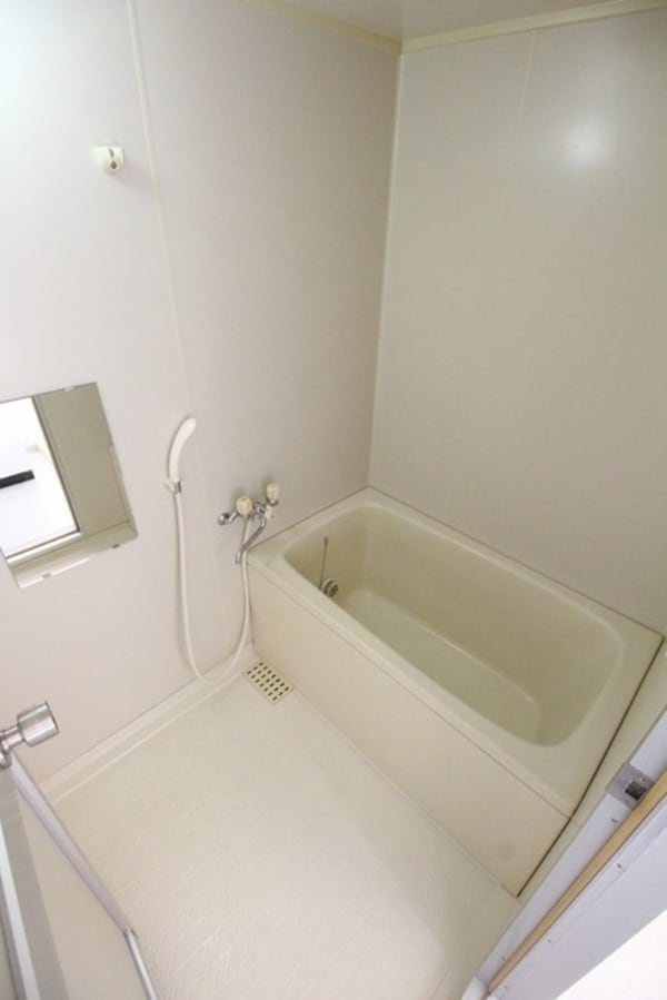 バス／シャワールーム等(★お部屋探しは株式会社タウンハウジング東京まで★)