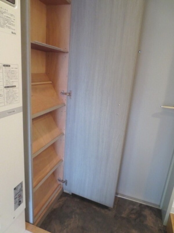 玄関(★別部屋参考写真★)