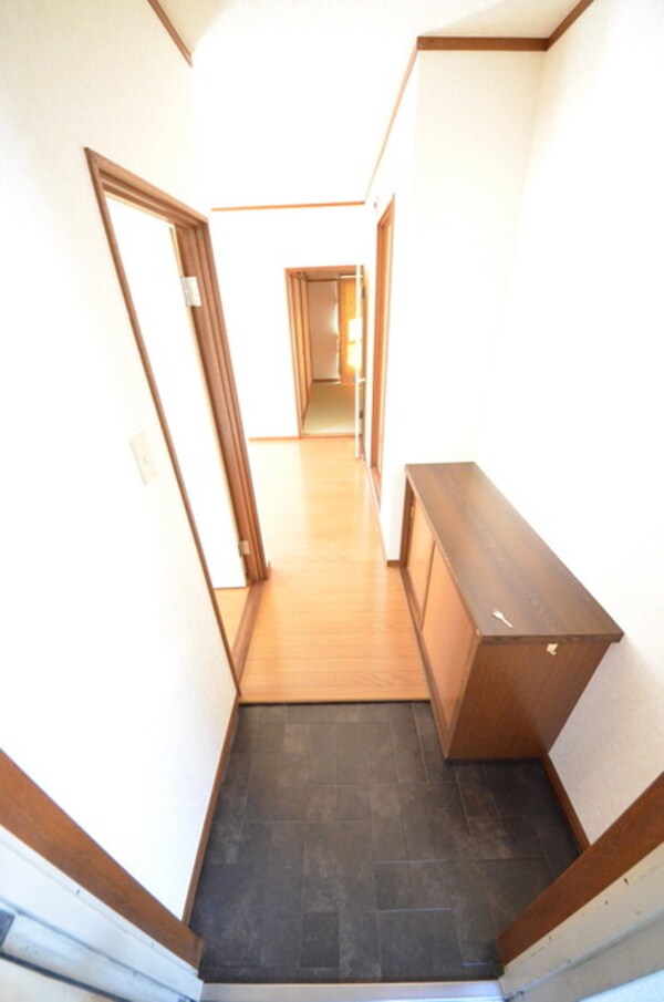 玄関(☆お部屋に戻った時の景色です☆)