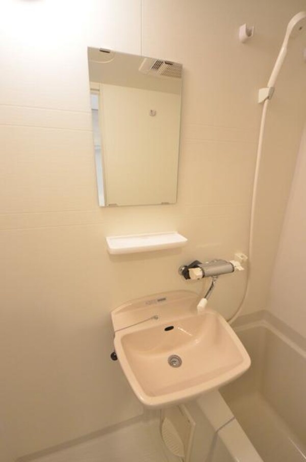 洗面(★お部屋探しは株式会社タウンハウジング東京まで★)
