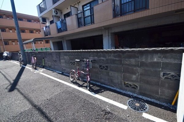 共有部分(★駐輪場です★)