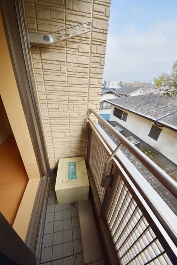 バルコニー(別部屋参照)