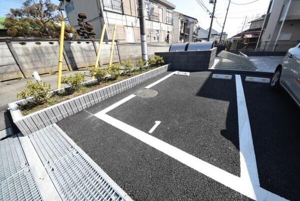 駐車場(駐車場)